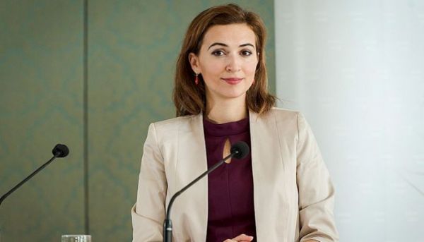 AVUSTURYA ADALET BAKANI LGBTİ+’LAR VE AİLELERİNDEN ÖZÜR DİLEDİ