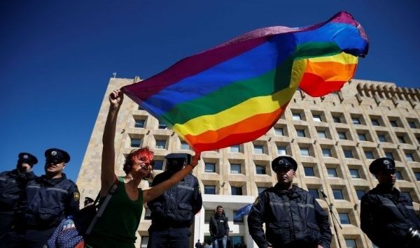 Gürcistan`da LGBT propagandasını yasaklayan düzenleme parlamentoya sunuldu